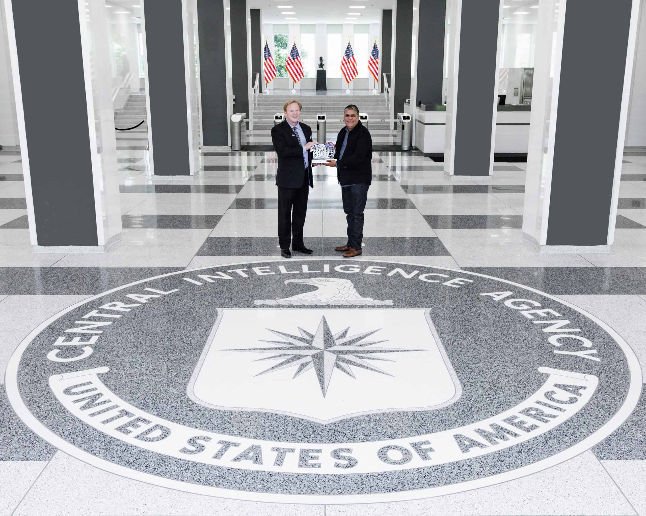 CIA CTO Nand Mulchandani receives 2024 Wash100 Award.