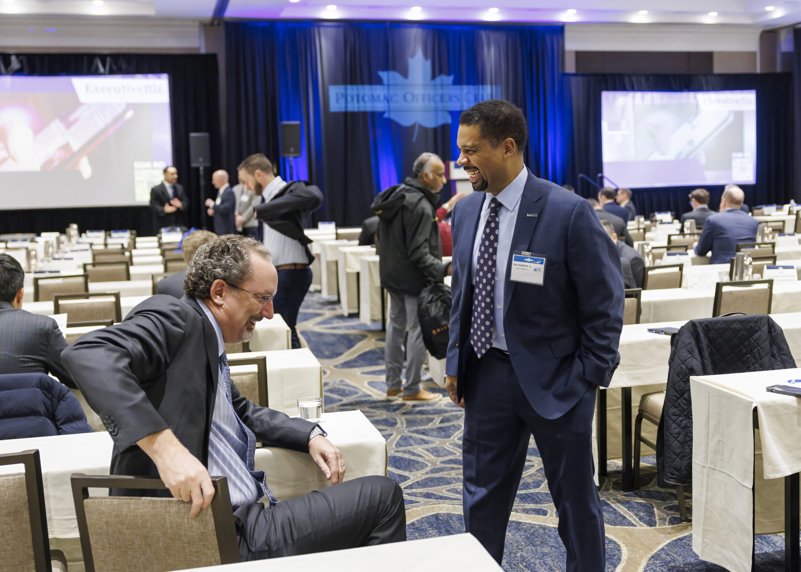 5 Reasons to Attend the 2025 5G Summit Executives network at a Potomac Officers Club event